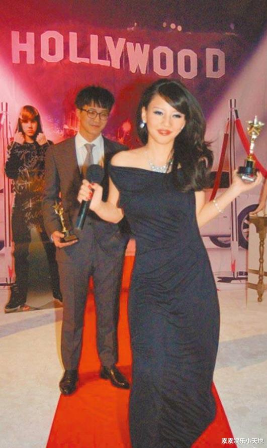 李靓蕾|李靓蕾前男友身份曝光！结婚前后差别很大，像是变了一个人