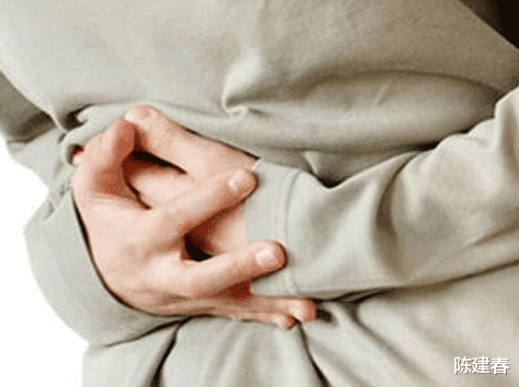 西红柿|痛风高尿酸患者能吃西红柿吗?这几类人群不宜吃