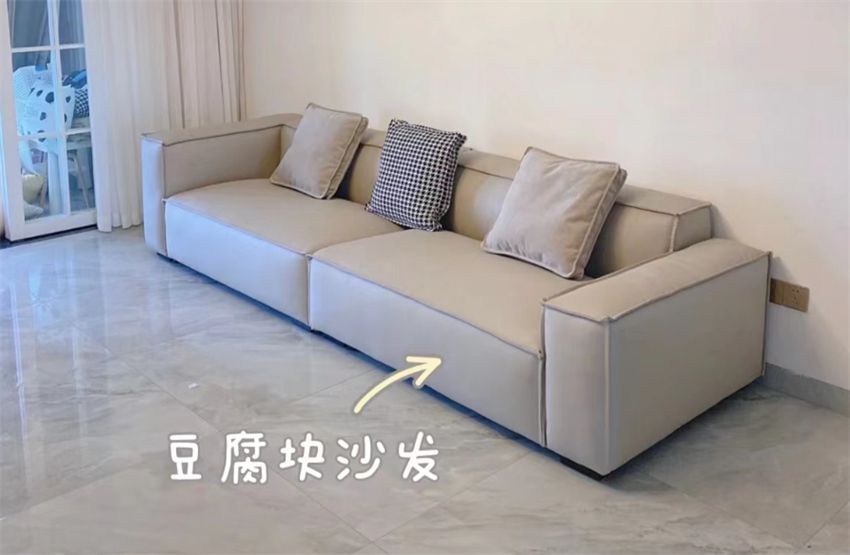 第二次装修,客厅坚持“10不装”!不仅省钱,入住后还特舒服