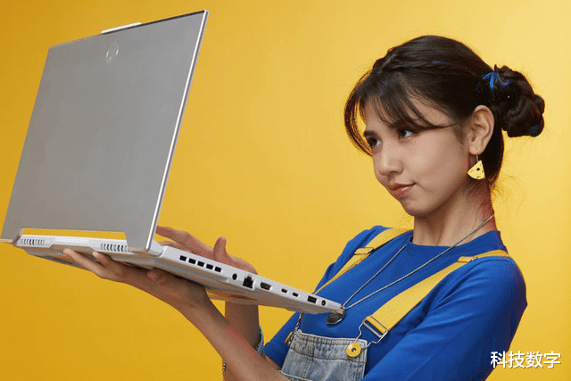 华硕|华硕天选2022新品高能来袭,140W满血显卡加持,标配双显三模