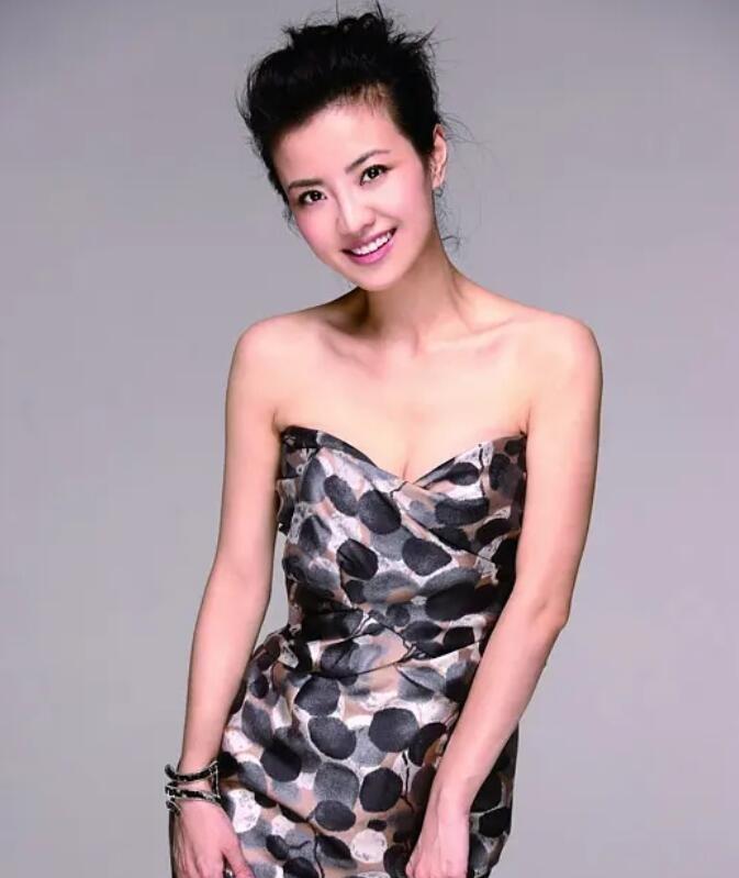 央视|涂经纬：本是央视的美女主持，为何一步步沦落为网红主播？