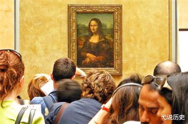 蒙娜丽莎|《蒙娜丽莎》里究竟有何秘密?放大很多倍后,看她眼睛里有什么