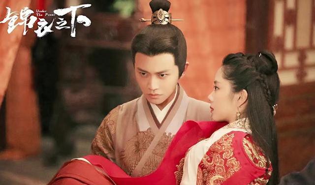 经典|CP体质谭松韵6组最经典,风格不同却都圈粉,但有一组真正意难平