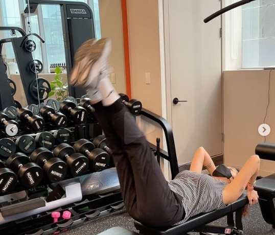 红薯 韩星金彬宇连生两胎后甩肉23公斤！瘦出小蛮腰、马甲线