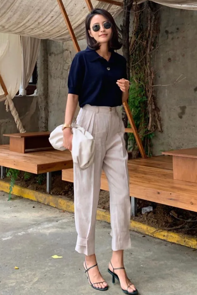 夏季推荐“T恤+烟管裤”，既舒服又清新