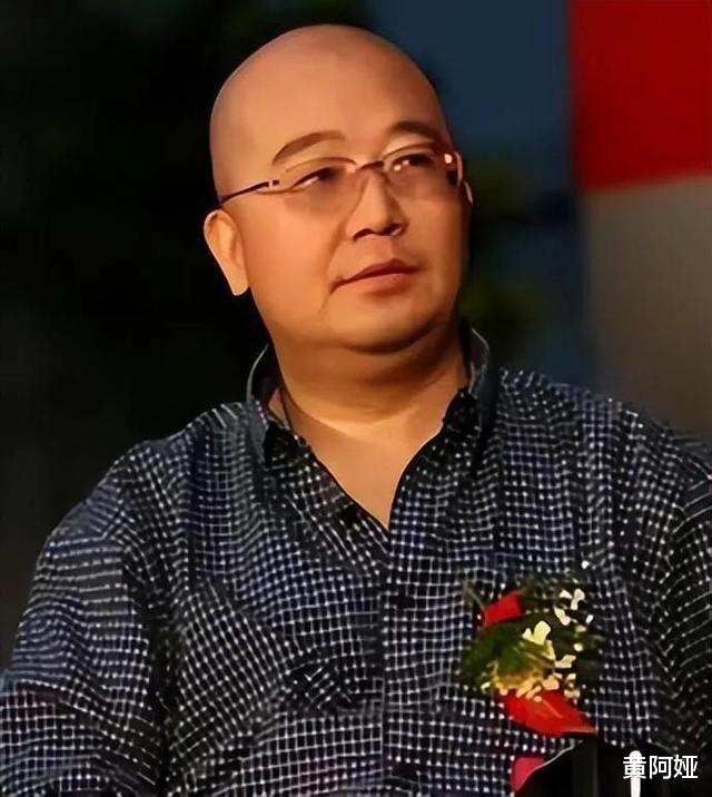 北大学霸为了躲避病毒,隐居深山老林17年,坐吃山空花光350万