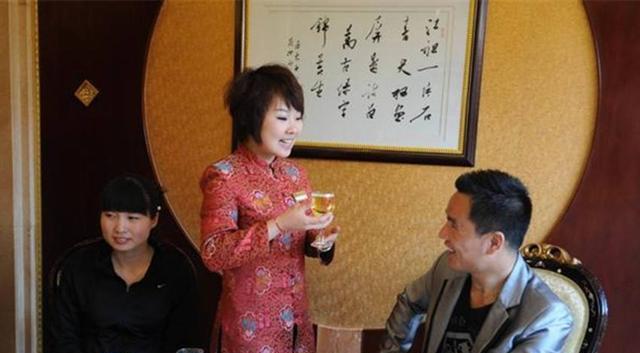 |破冰文化、酒桌文化正在成为“职场毒瘤”?