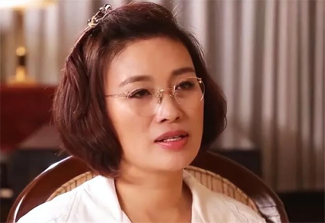 周立波|温州女富豪胡洁：前夫由司机变巨贪，再婚嫁给喜剧演员周立波