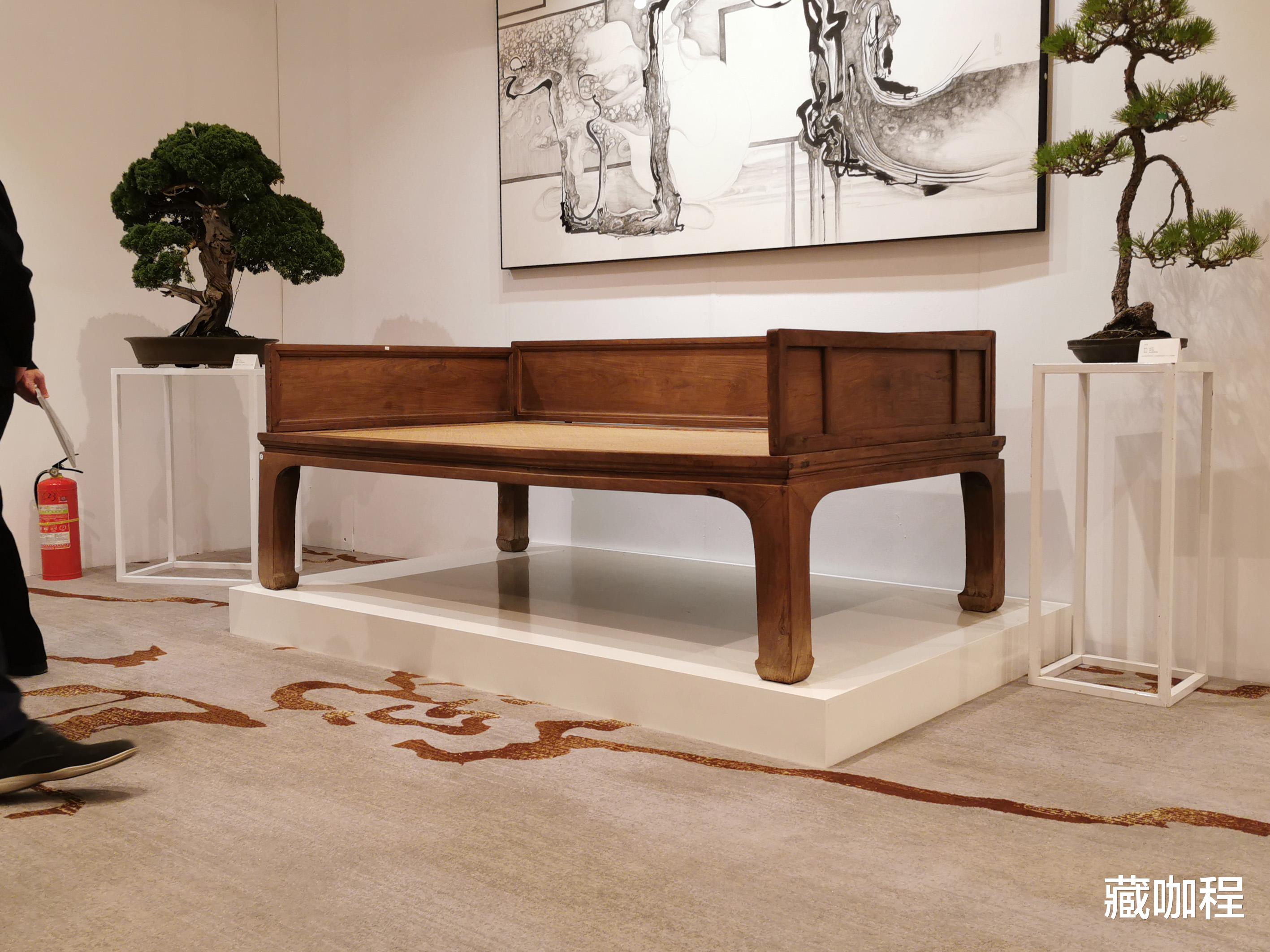 |行云流水、连绵不绝，黄花梨的概率十有八九