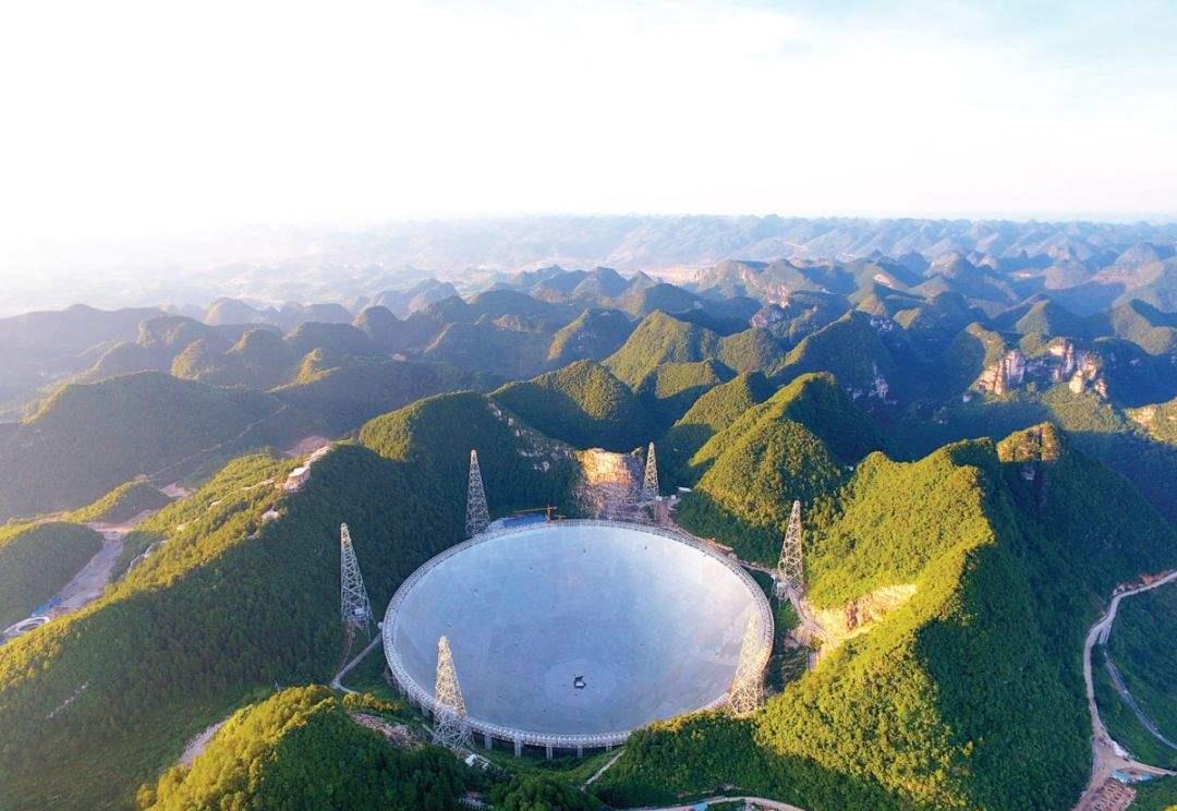 每天要花40万,位于贵州的中国天眼,都发现了什么?