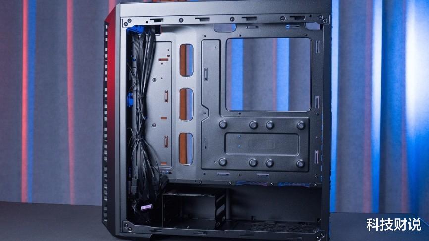 游戏手机|买机箱送RGB风扇,酷冷至尊MB520 MESH,实惠才是最重要