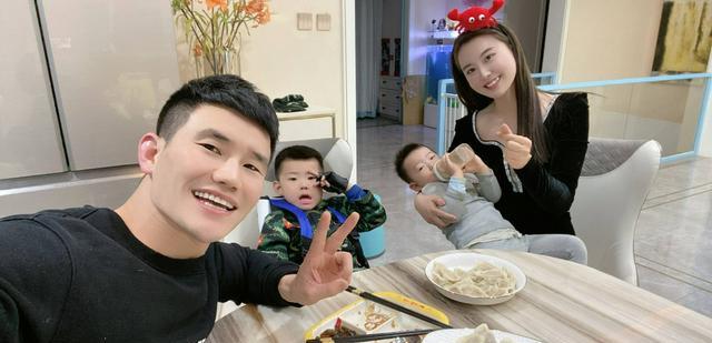 娱乐圈|嘎子直播曝出娱乐圈“猛料”,圈内乱象惊呆网友:还能这么玩?