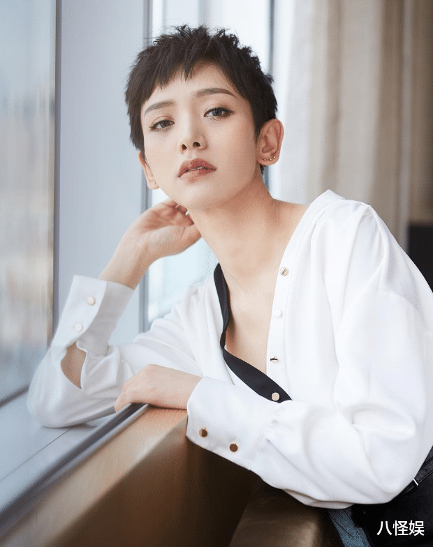 刘恺威|刘恺威官宣恋情后首秀恩爱,下厨做美食烧坏锅,获李晓峰贴心安慰