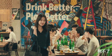 假笑|被迫营业，心疼她总在假笑