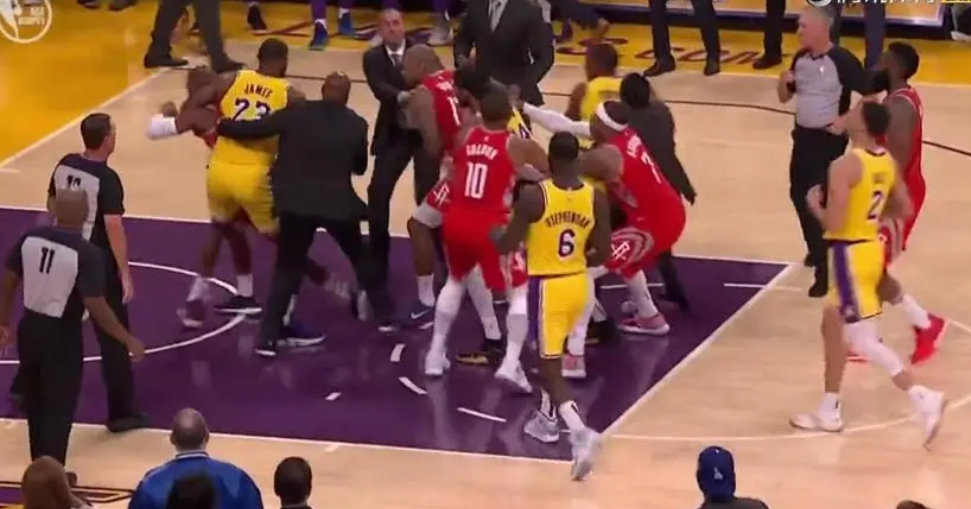 湖人队|业余队跟职业队根本没法比，实际交手后会把你打的叫哭