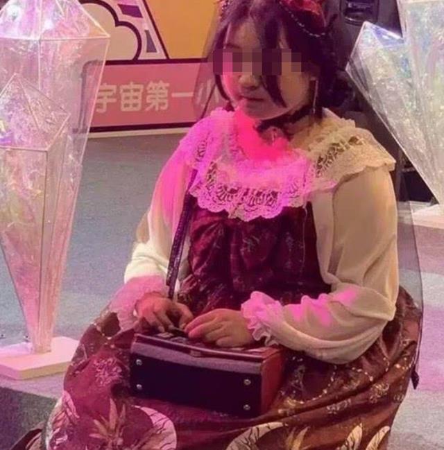 漫展|为什么漫展上的LO娘不受待见？只因她们并不属于COS圈？