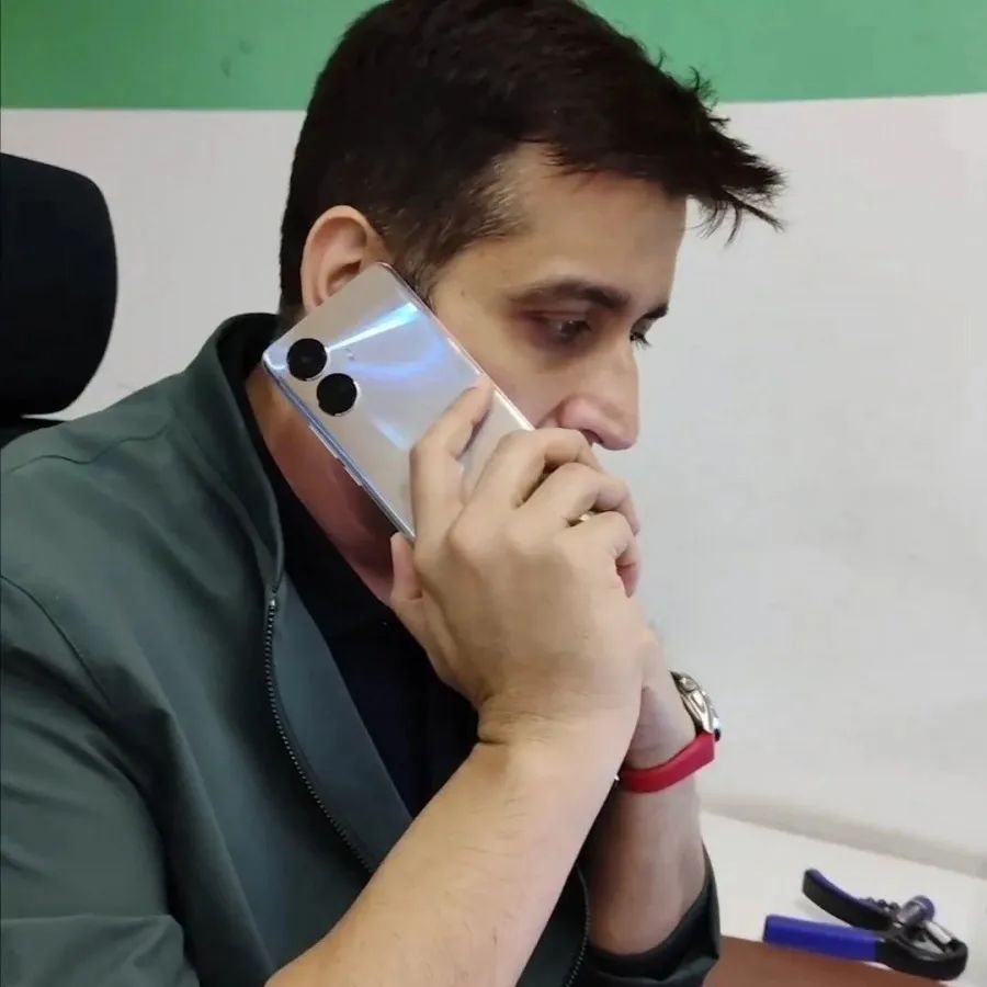 realme|realme真我10系列官宣:支持屏下光感指纹和双扬声器