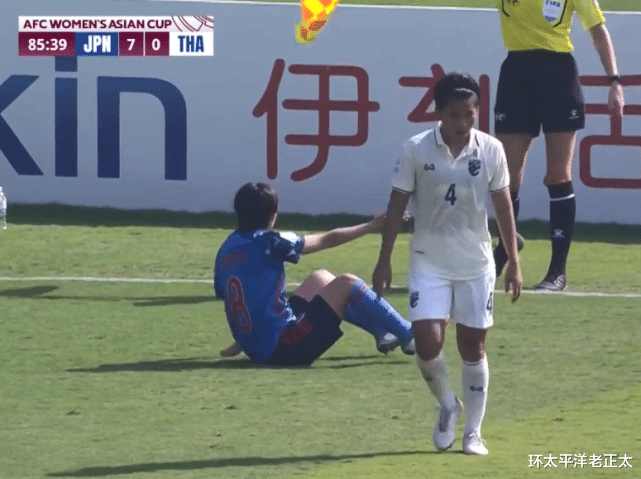 中国女足|7-0！女足亚洲杯惨案，32岁球星大四喜，中国女足半决赛PK日本队