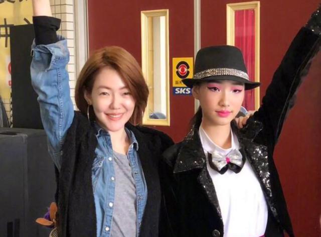 钟丽缇|get不到小S女儿的颜值,看到钟丽缇二女儿,才理解啥叫“高级脸”