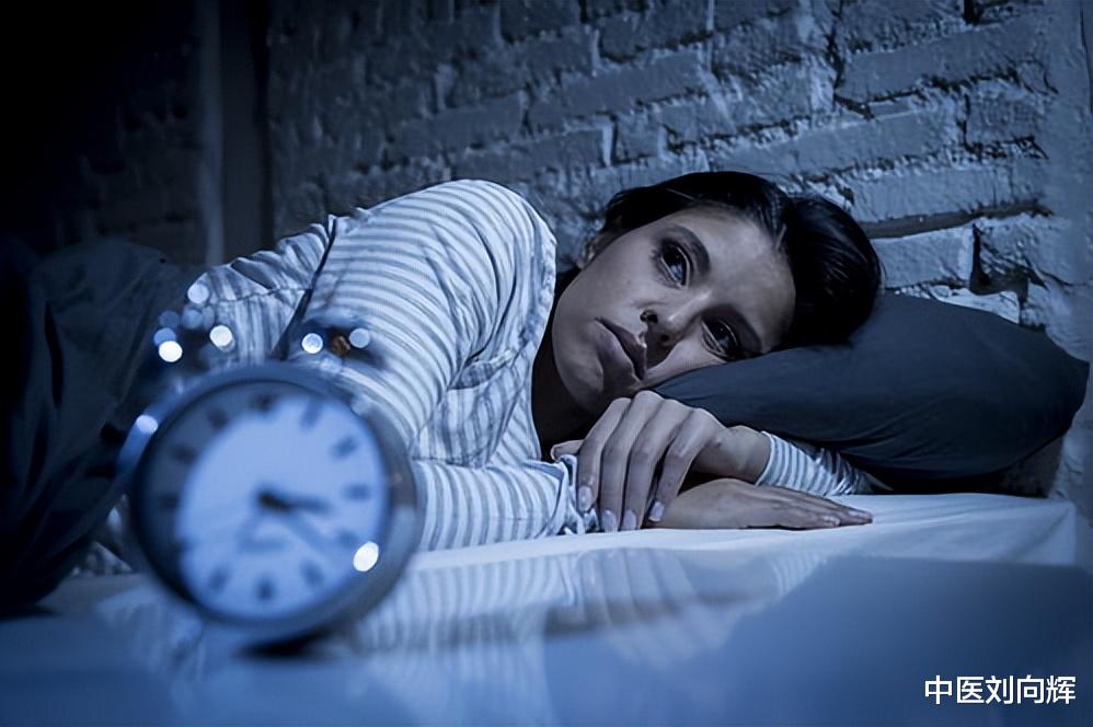气溶胶|半夜1-3点总是醒,送你一个深睡方,平肝、泻火、助睡眠