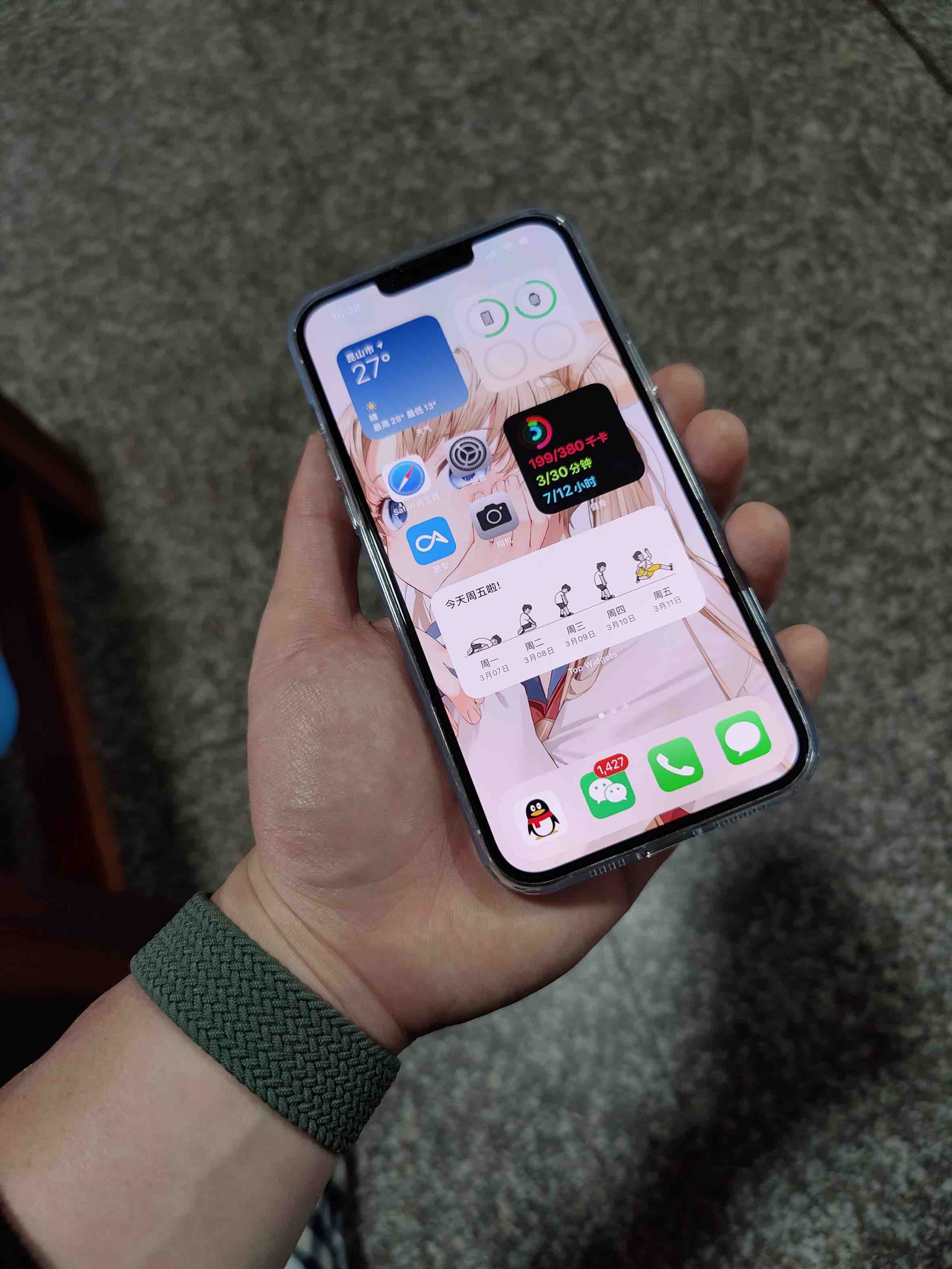 芯片|搶先蘋果卡位，國產主流品牌全員入局折疊屏手機