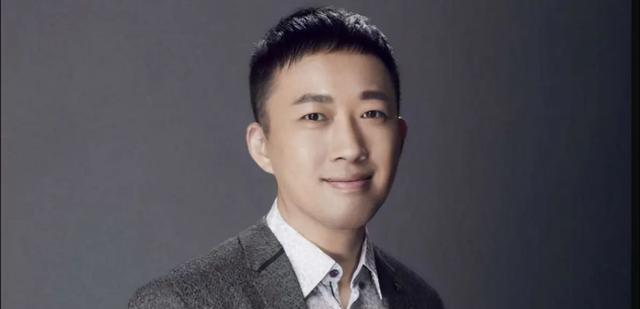 具俊晔|于正下单支持汪小菲母亲,称具俊晔是50岁韩国猥琐光头