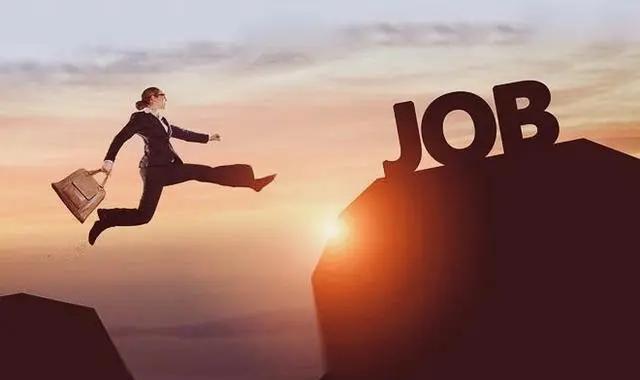 宁波|太难了！宁波男子刚到新公司就惹领导不高兴，这工作还能做么？