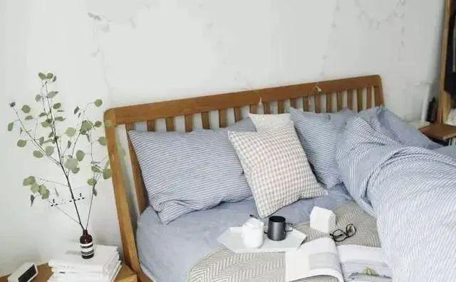 90后小夫妻任性装修，3室变1室，网友：摆明不想父母来家住！