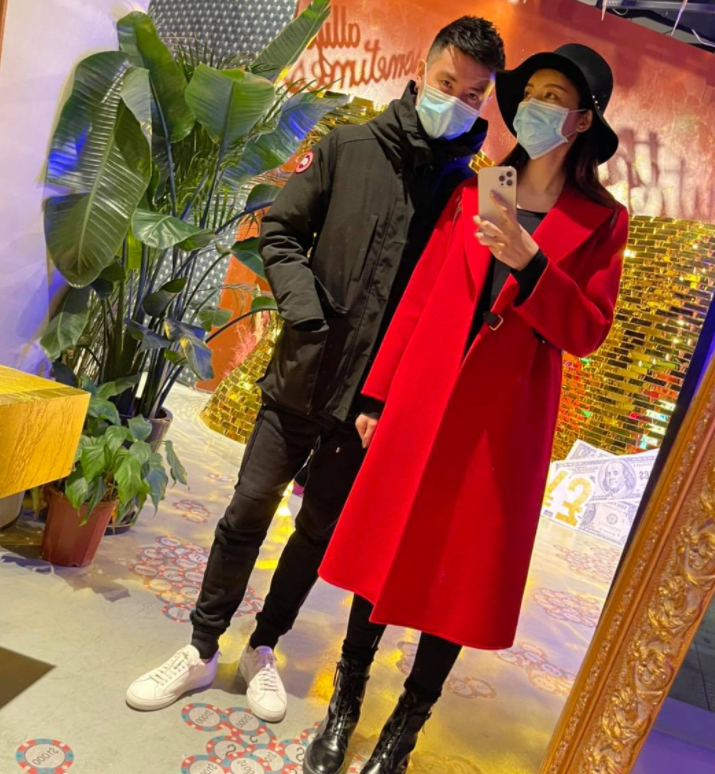 吴亚馨|台湾名模吴亚馨嫁上海富商,因前任宣布退圈,39岁长居内地