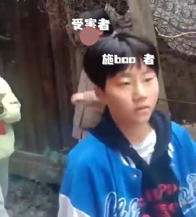 和稀泥!湖南12岁女孩“被暴打”33个耳光:老师却忙着删视频!
