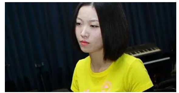 姚贝娜|武汉歌手姚贝娜:33岁患癌离世,捐献眼角膜,生前为何拒绝化疗?