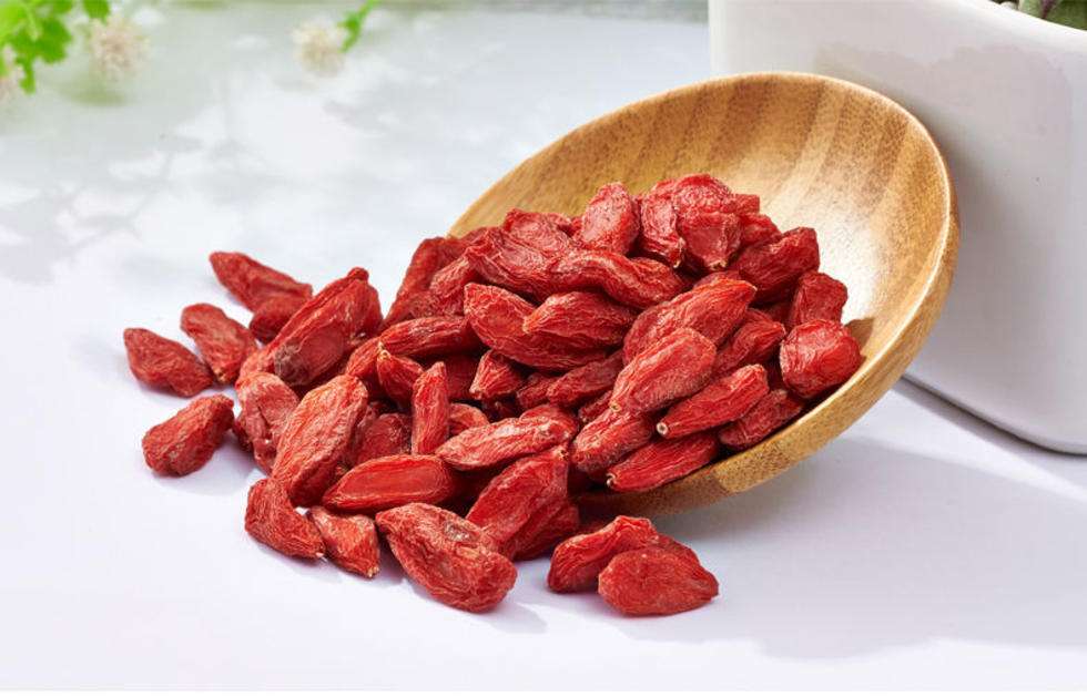 枸杞|枸杞子泡水喝的好处是什么?