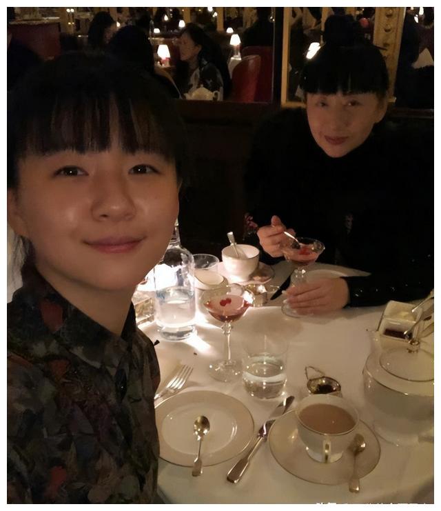 林心如|又显老又显小？这6位女星乍看一张甜妹脸，再看却有点“奇怪”