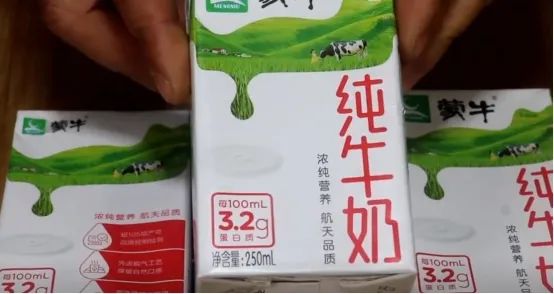 怎样购买到优质牛奶?看这一篇就够了!懂行人教你,别再花冤枉钱