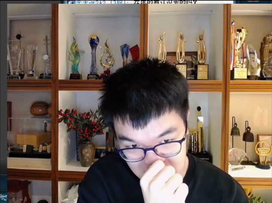 柯洁|柯洁：AI让围棋无聊透顶 人类棋手失去存在意义