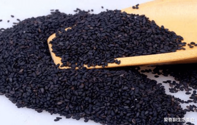 冬天吃核桃不如吃它,多买些囤起来,不用煮不用蒸,孩子最爱吃!