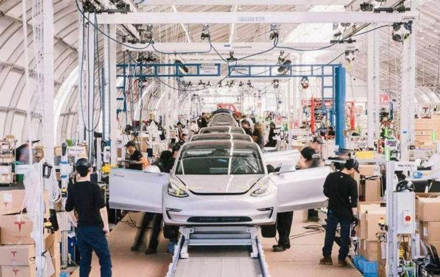 招聘|特斯拉上海招聘, 写明福利待遇加班工资, 超九成民企, 引求职者热捧