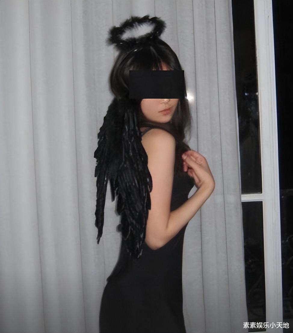 李嫣|李嫣万圣节玩变装，和闺蜜一起穿天使衣服比美