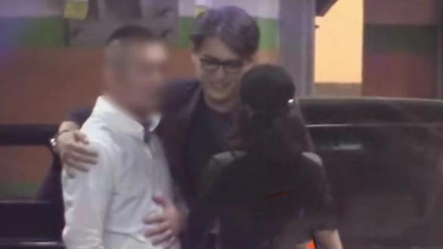 靳东|章子怡和靳东深夜聚会，独处车中密谈将司机赶下车，举止引起争议