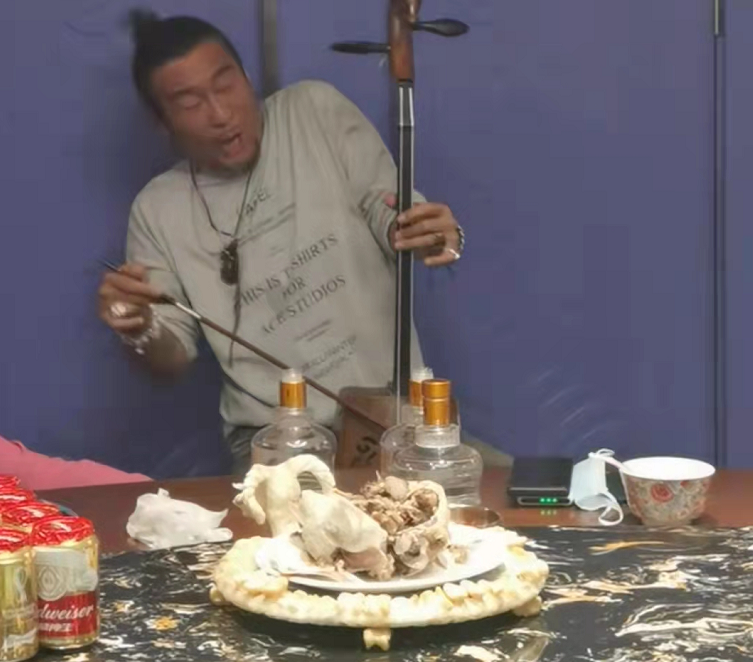 孙兴|孙兴近况让人唏嘘，饰演了太多经典角色，可没有扮演好自己