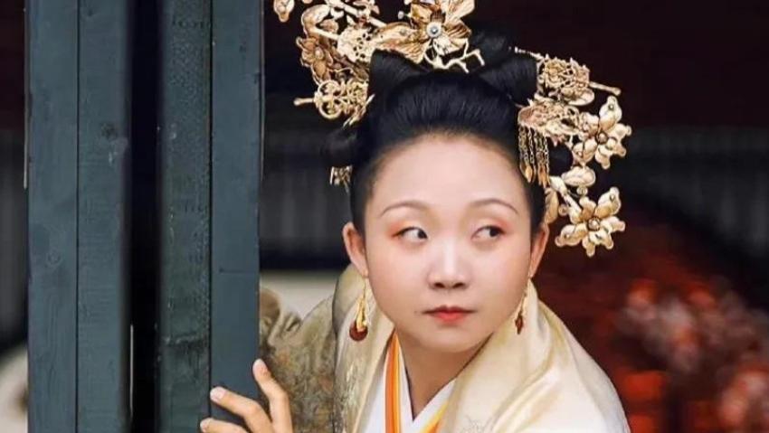 明星|2022年形象坍塌的9位明星，没有一个值得同情，都是在自毁前程