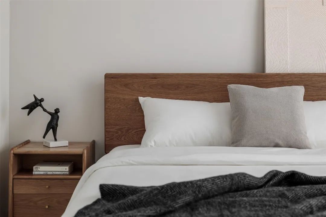 50岁阿姨装修养老房,温婉雅致的原木风,承载自由安逸的独居生活