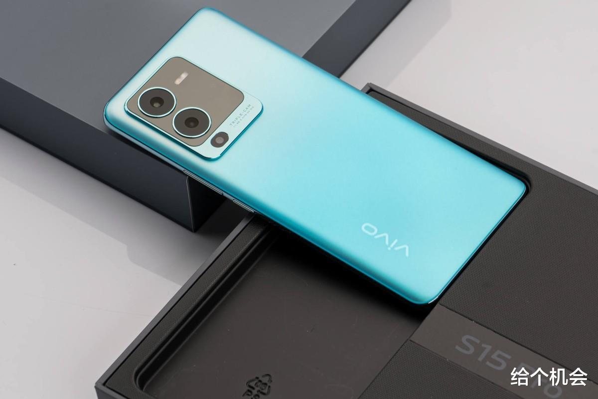 石墨烯|天玑8100是什么档位？盘点搭载天玑8100的手机！性能流畅性价比高