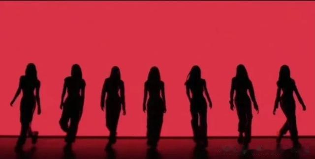 预告片|YG新女团baby monster预告照曝光 其中一位成员好漂亮。