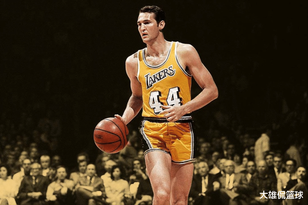 湖人队|美媒列出效力湖人3个赛季以上场均得分最高的十人,詹姆斯有望第1