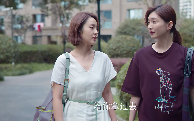 江疏影|当窦骁叫“妈妈”时我忍了,可江疏影的“眯眼睛”我真是忍不了