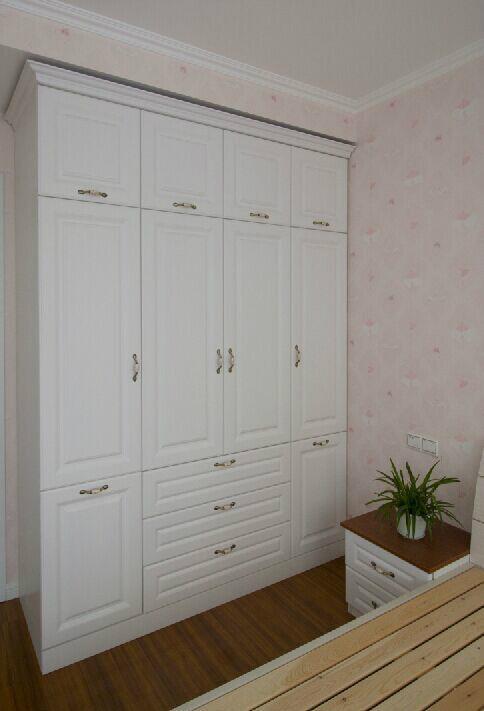 晒晒85平小三房，全屋的定制柜子实在漂亮，邻居看了都赞不绝口！