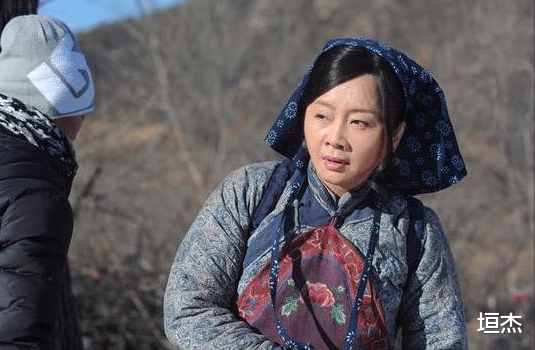 王新军|王新军：成名后抛妻弃子，把秦海璐宠成宝，前妻红了他糊了