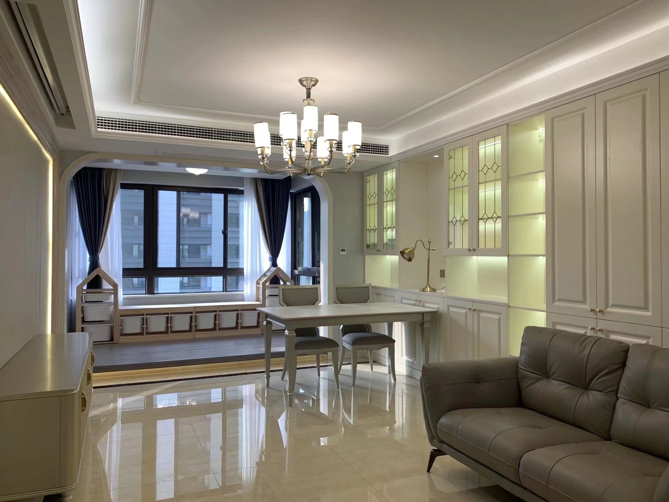 让空间更出彩，衣柜颜色如何选择，你知道吗？