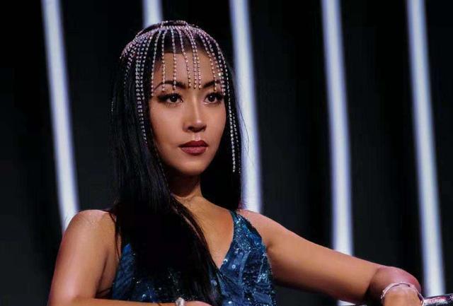 吉克隽逸|“黑美人”吉克隽逸：出道近十年，败坏路人缘，她到底做了什么？